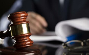 12 років за самооборону: адвокат врятував українця від дикої несправедливості