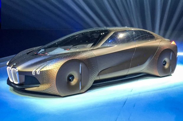 У мережі показали BMW майбутнього, Маск кусає лікті