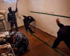 Пытки за решеткой: путинские палачи бросили Кольченка в ШИЗО
