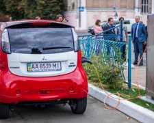 Украинцы массово скупают электромобили: самые популярные модели