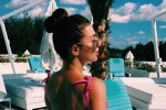 Седокова осідлала безголового крилатого коня