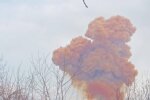 Окупанти влучили у цистерну з азотною кислотою, фото: Сергій Гайдай