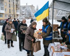 зимова допомога українці