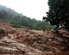 На закарпатское село обрушились тонны земли