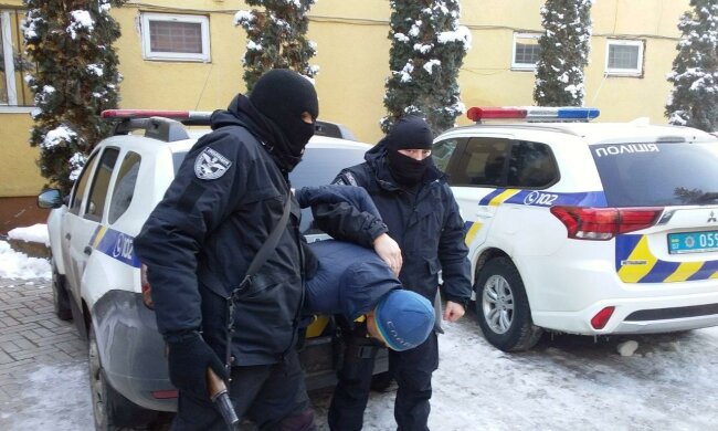 Поліцейські, фото з вільних джерел