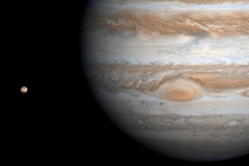 NASA встановило походження таємничої плями на Юпітері