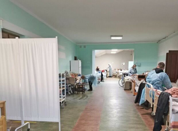 Львовская больница, фото с фейсбук