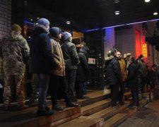 Соцмережі розлютив зрив прем'єри Кіборгів: стала відома причина