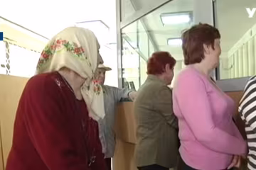Пенсіонери, кадр з відео