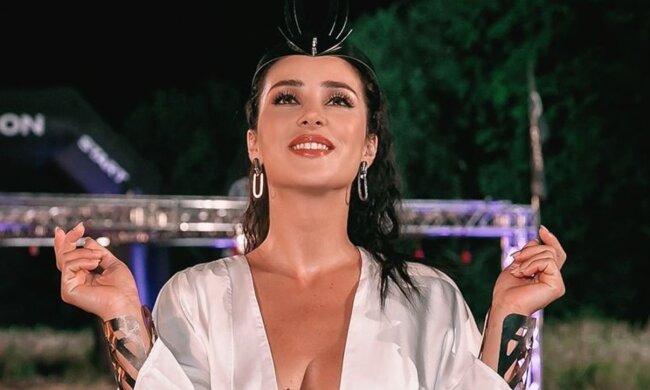 Злата Огнєвіч, instagram.com/holostyakstb