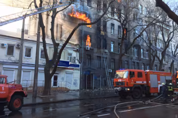 Українцям показали загиблих в одеському коледжі, 16 скорботних фото