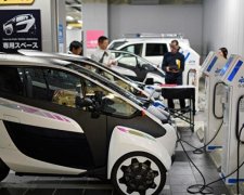 Електромобілі звільнили від ввізного мита, але залишили 20% оподаткування