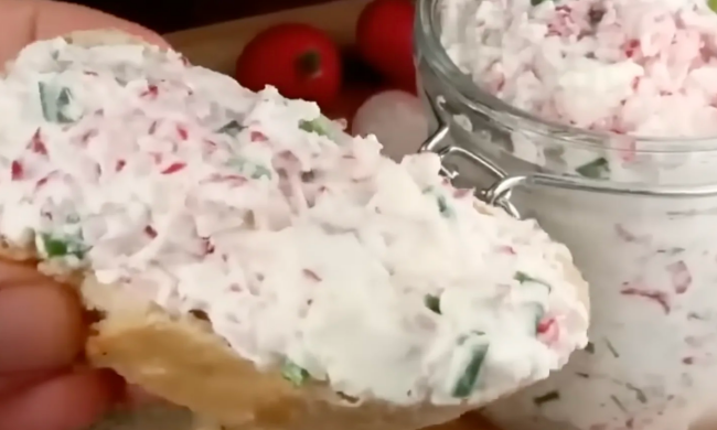 Намазка з редиски, кадр з відео