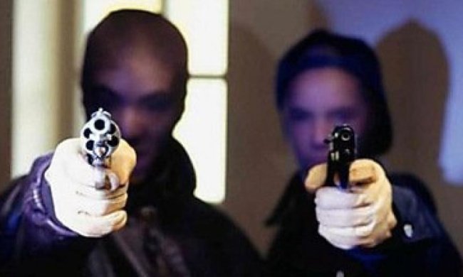 Пограбування заправки в Миколаєві: злочинці забрали 50 тисяч гривень