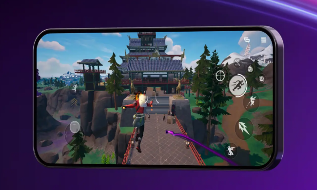 Fortnite на смартфоне, скриншот: YouTube