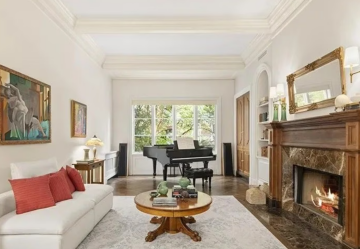 Дом из фильма "Один дома 2" / Фото Realtor.com