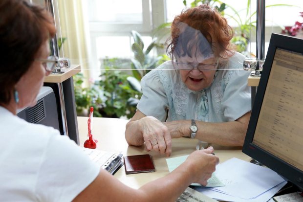 Радник Зеленського озвучив страшні наслідки індексації пенсій: колосальний дефіцит