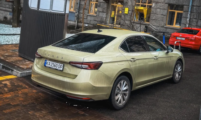 Skoda Superb, фото: Topcars UA