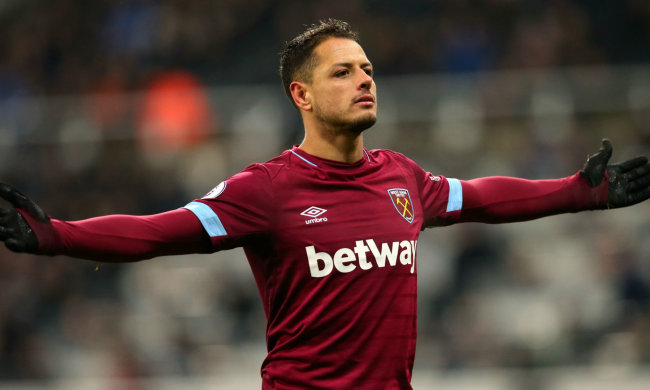 Неудержимый Чичарито сделал в Англии то, что никому не удавалось