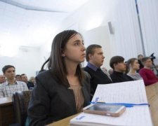 ЗНО з англійської 2018: чому діти виходили у сльозах