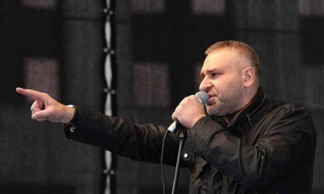Фейгін вимагає зустрічі із затриманим у Москві українським журналістом 