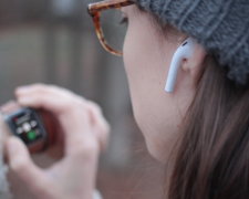 Найкращі меми на 17 лютого: всюдисуще аніме та вбивчі AirPods