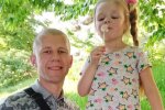 Бравий ветеран АТО благає врятувати донечку від раку - на Донбасі не боявся куль, а тепер ридає, як дитина