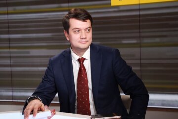 Найперше завдання: Разумков розкрив українцям, як Зеленський хоче закінчити війну на Донбасі