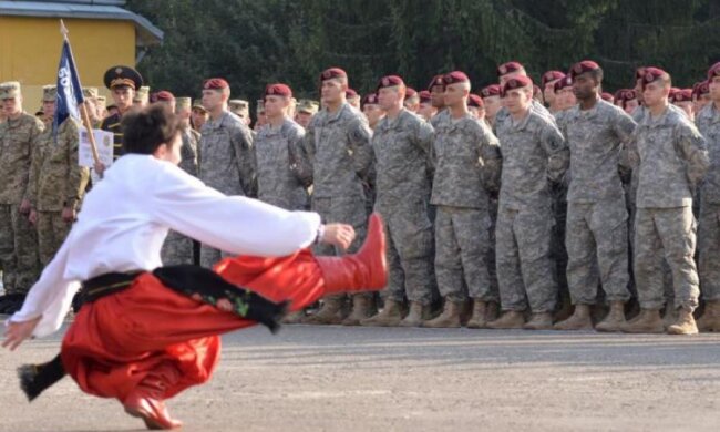 Депутат жорстко поставила на місце путінського посіпаку