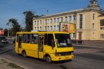 "Вийди геть, злидарю": у Дніпрі бидло-маршрутник накинувся на школяра
