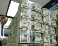 Технічні моменти: хто гальмує надання Україні траншу МВФ