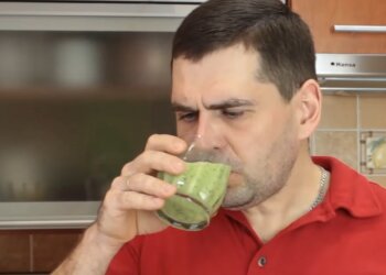 Полезный напиток. Фото: скрин youtube