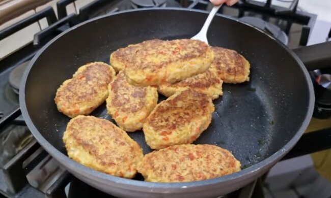 Котлеты из перловки: фото скрин Ютуб