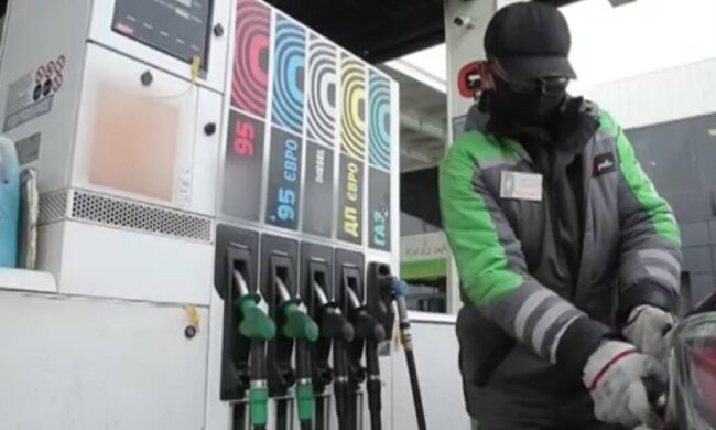 АЗС, скріншот: YouTube