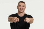 Кличко заметили с эффектной брюнеткой: делали вид, что незнакомы
