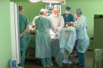 У Тернополі медики вирізали пацієнтці шлунок, не взявши в руки скальпель - унікальна операція прогриміла на всю Україну