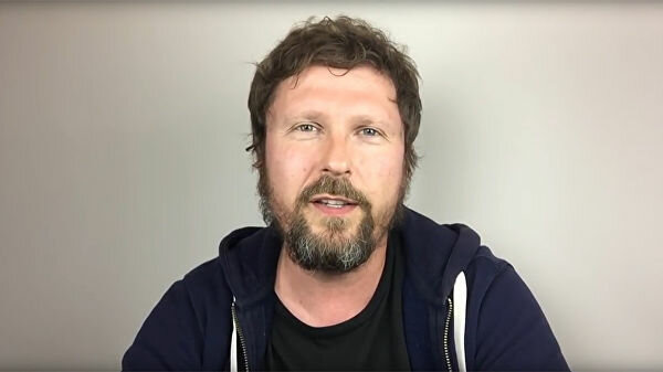 Анатолий Шарий 2