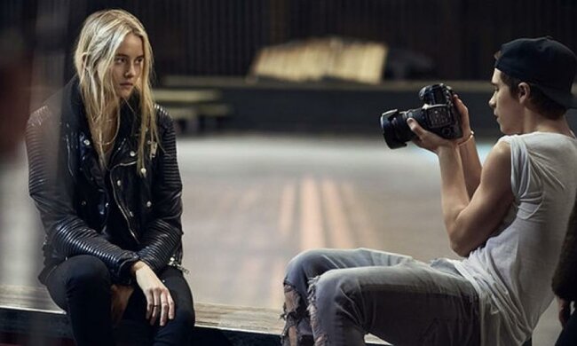 Син Бекхемів став модним фотографом