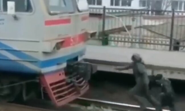 Скрін, відео Facebook