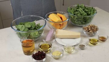 Осінній салат з гарбузом: фото скрін Ютуб