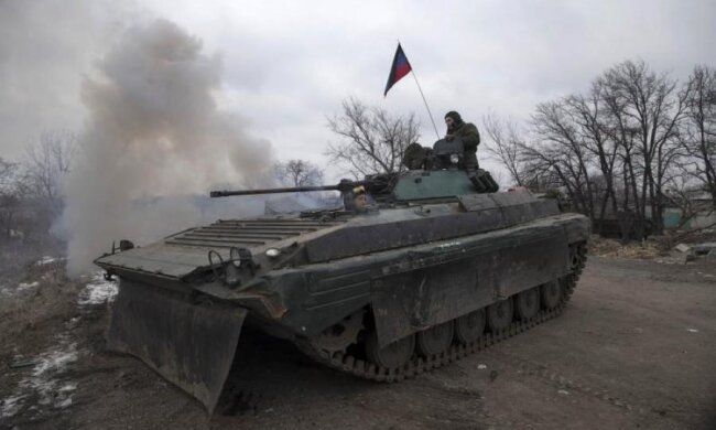 У Штабі розповіли про нову тактику бойовиків під Мар'їнкою