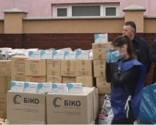 Медведчук с женой Марченко приобрели спецоборудование для медцентра в Черкасской области