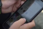 Смартфон. Фото: скрін youtube