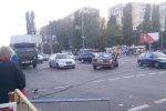 Чергова "Зая" думала, що проскочить:  моторошна ДТП у центрі Києва потрапила на камеру