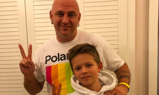 "Рятувальники Малібу": Потап з сином показали "пляжний двіж" у спекотній Мексиці, копія тата