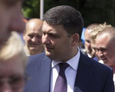 Гройсман заработал миллионы на украинских водителях: документ