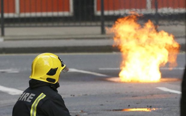 У Лондоні палає багатоповерхівка: людей евакуюють
