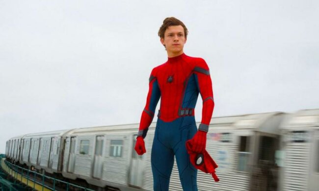 Человек-паук "спалился" перед другом в новом трейлере