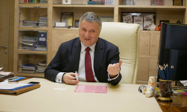 Аваков погодився злити інформацію російським силовикам: в обмін на Януковича