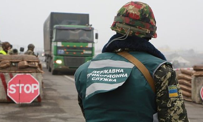 Чоловіки з РФ зможуть приїжджати до України: заборону знято, але є обмеження